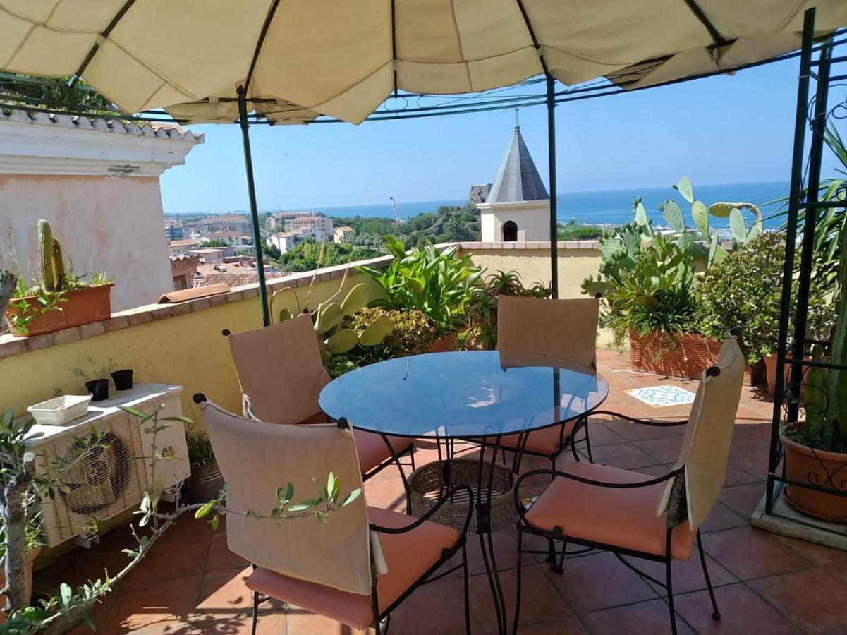B&B Lavinium Scalea Exterior photo